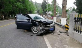 爆料热线车祸视频,爆料热线视频揭露事故瞬间